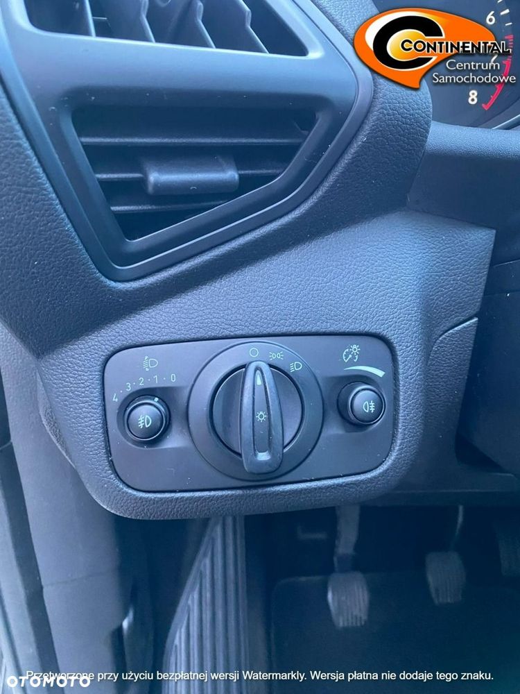 Ford C-MAX - 13