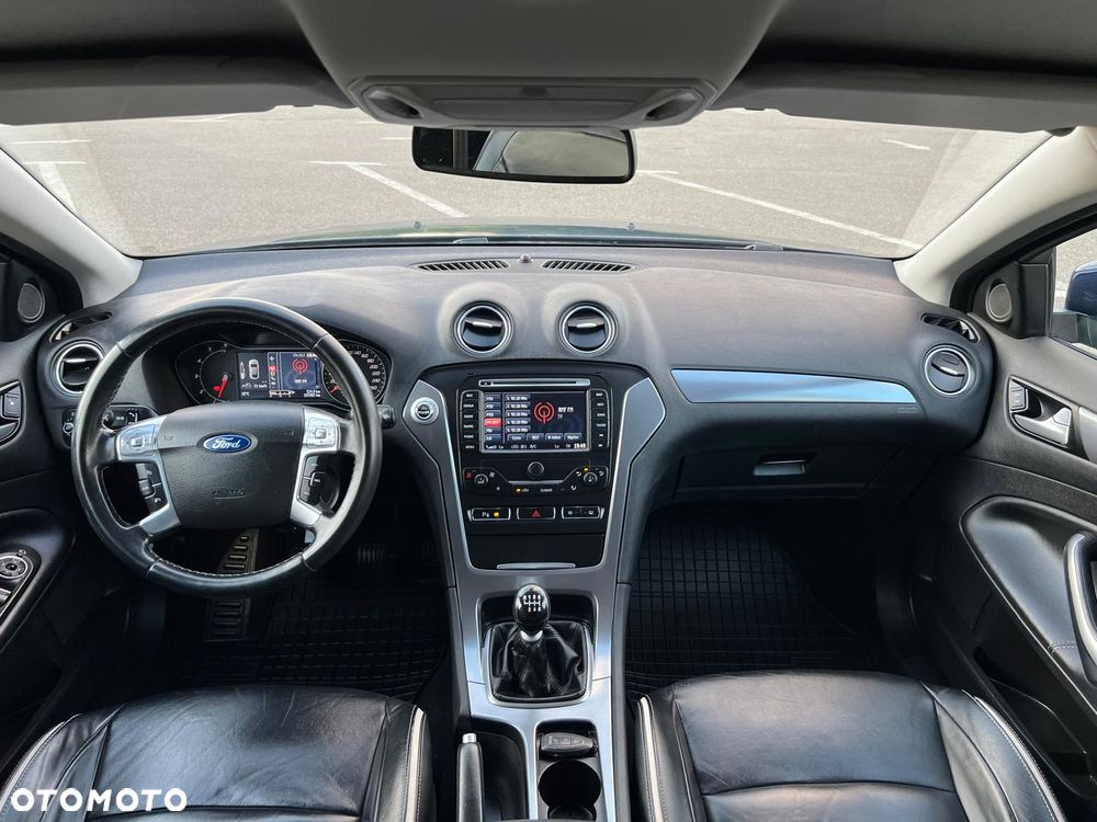 Ford Mondeo 2.0 TDCi Titanium - 19