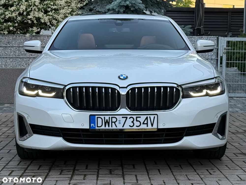 BMW Seria 5 520i mHEV Luxury Line sport - 11