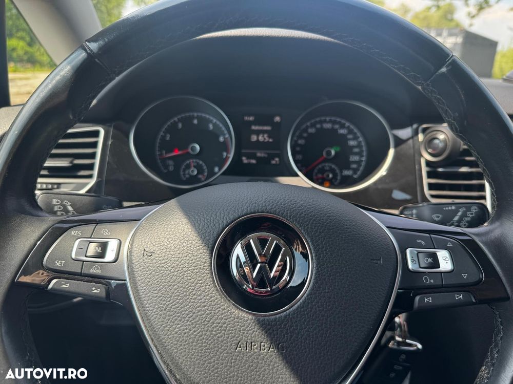 Volkswagen Golf 1.4 TSI (BlueMotion Technology) DSG Highline - 12