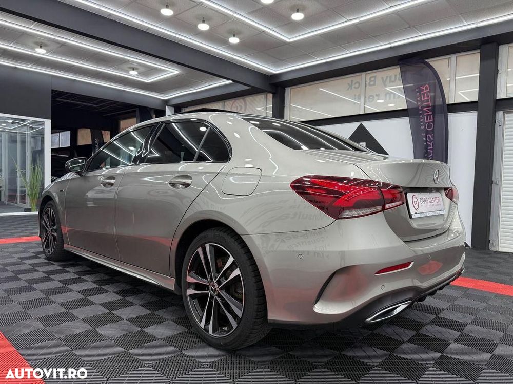Mercedes-Benz A 250 e Sedan 8G-DCT AMG Line - 4