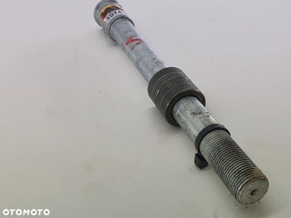 KAWASAKI ER-6F 650 05-08 OŚKA OŚ PRZÓD - 2