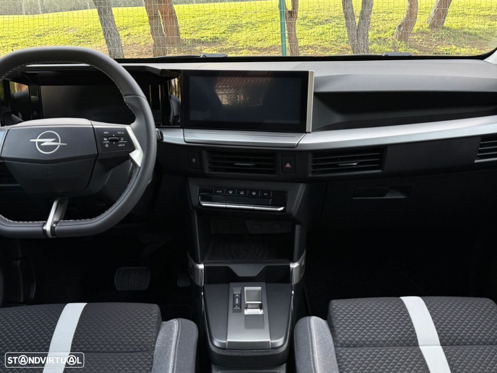 Opel Frontera 1.2 Hybrid GS eDCT - 45
