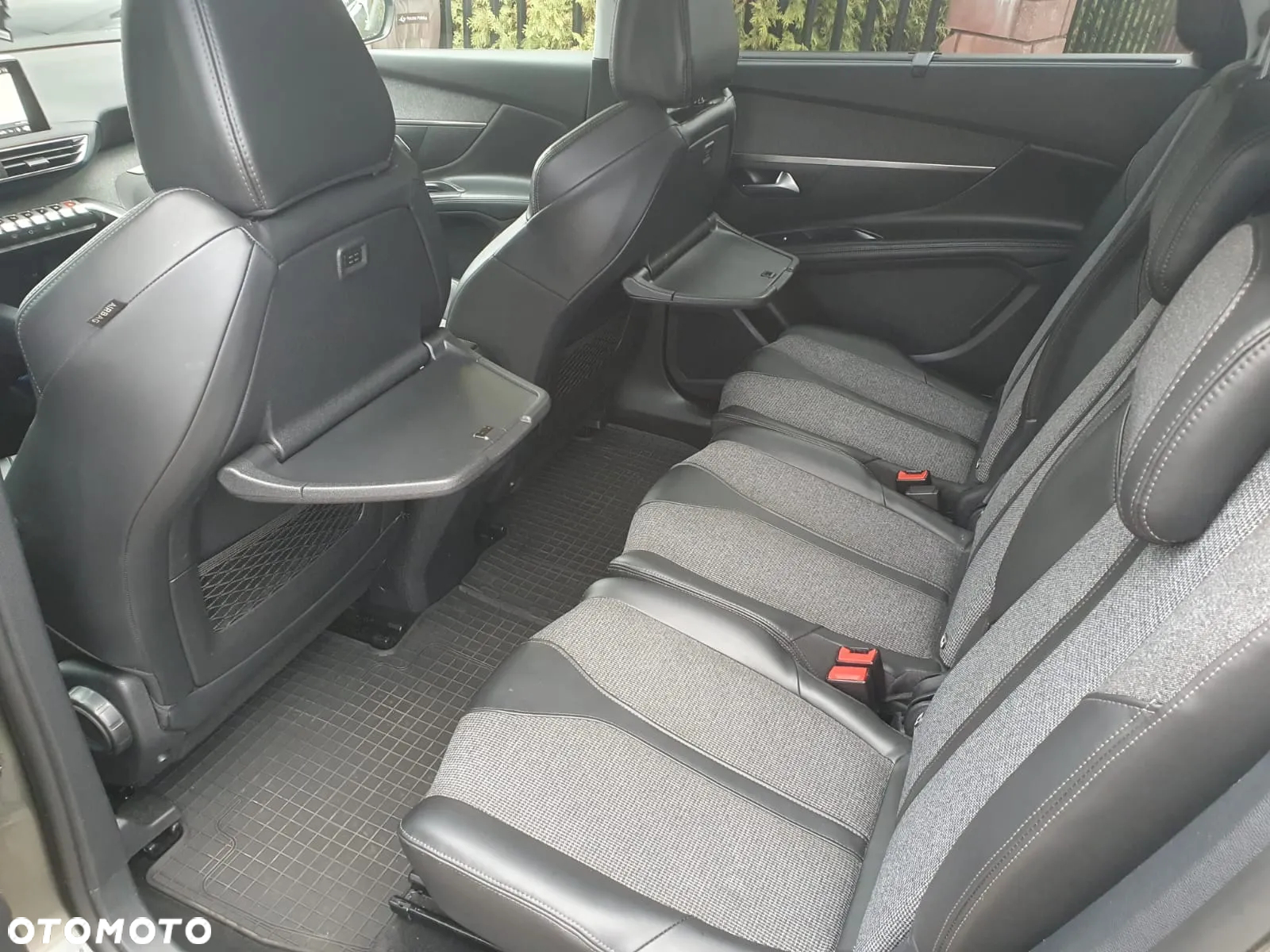 Peugeot 5008 1.2 PureTech Active Pack S&S - 29