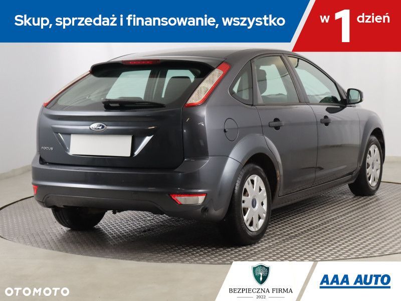 Ford Focus - 6
