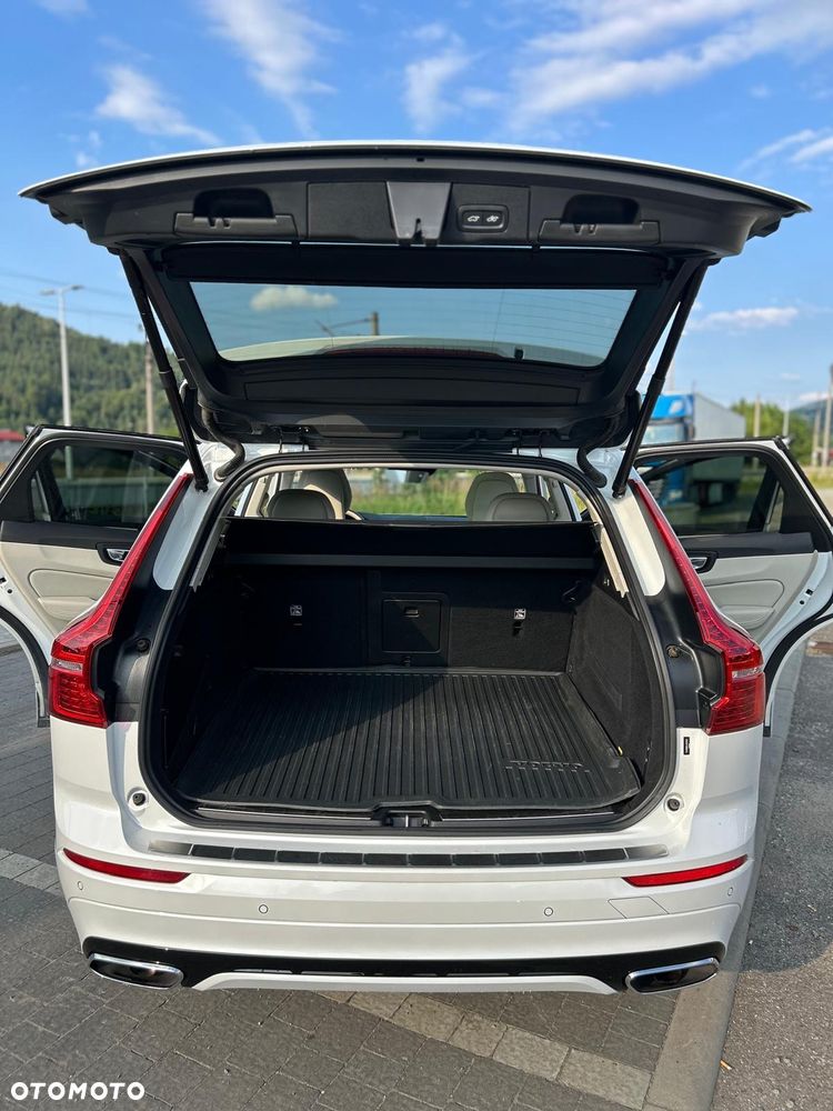 Volvo XC 60 T5 AWD Drive-E Momentum - 13