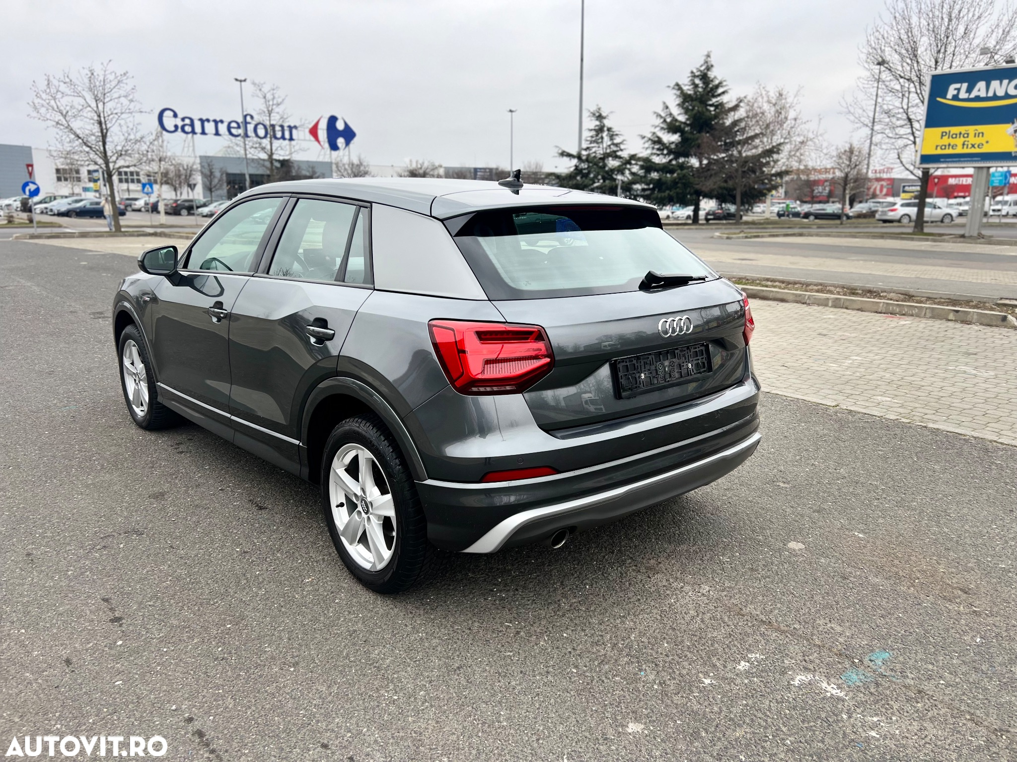Audi Q2 1.6 TDI S tronic sport - 2