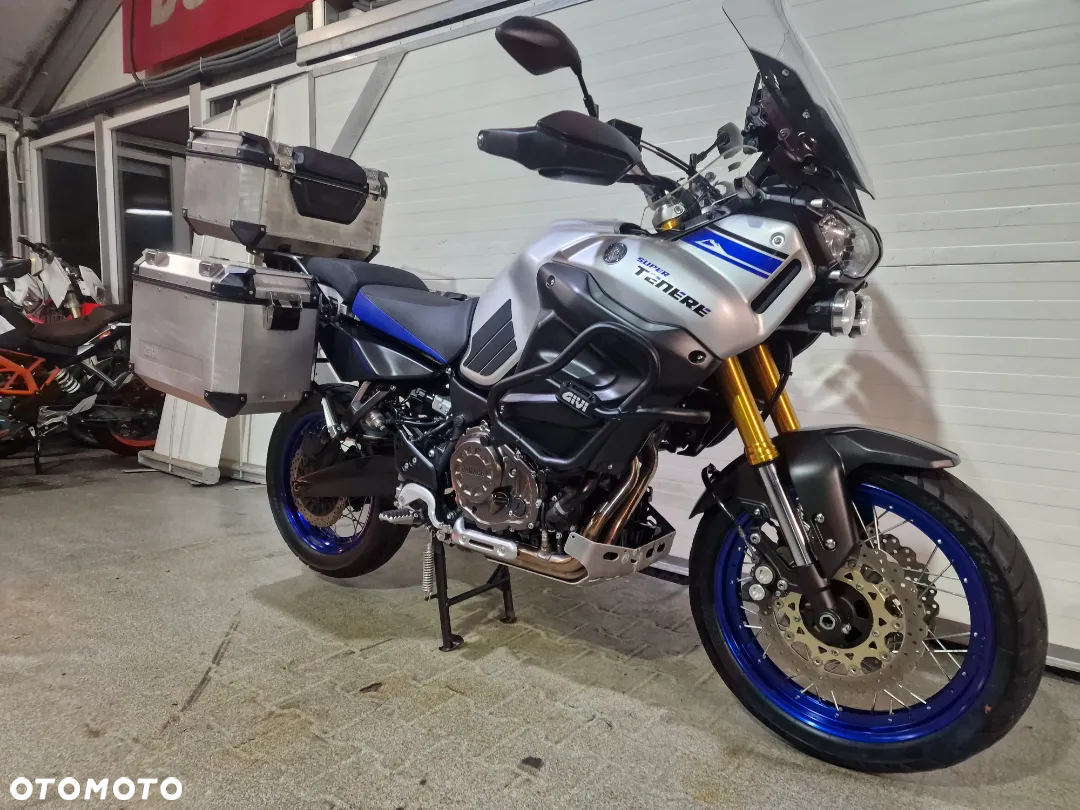 Yamaha XTZ - 17