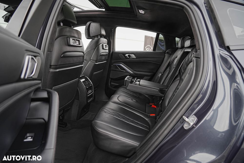 BMW X6 M M50i - 21