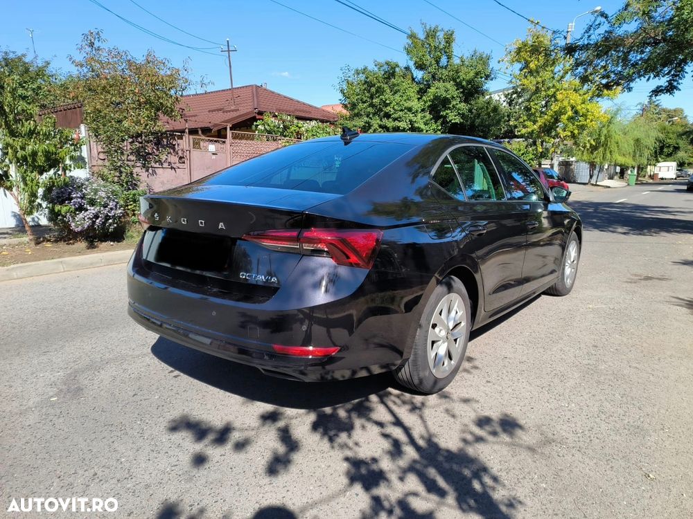 Skoda Octavia 2.0 TDI Style - 6