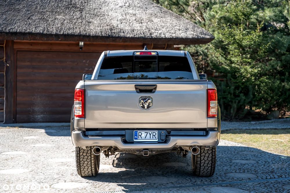 RAM 1500 5.7 Crew Cab Bighorn - 19