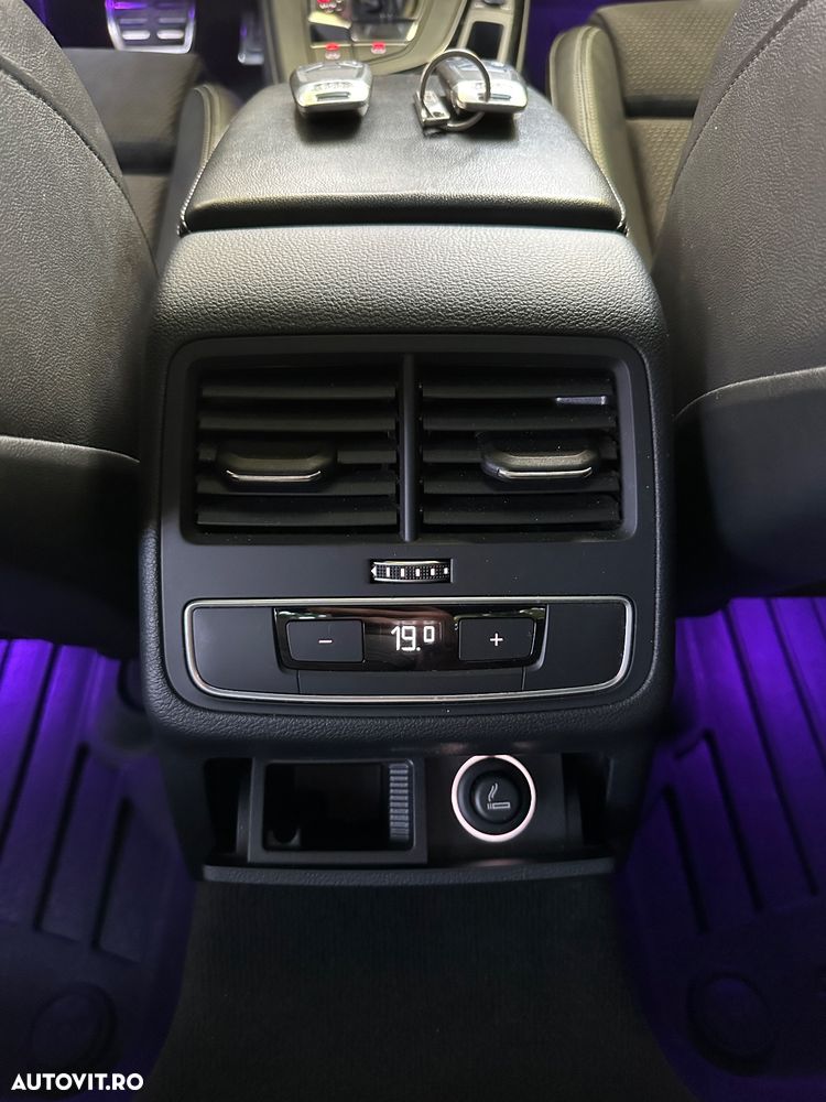 Audi A4 Avant 2.0 TDI quattro S tronic Sport - 12