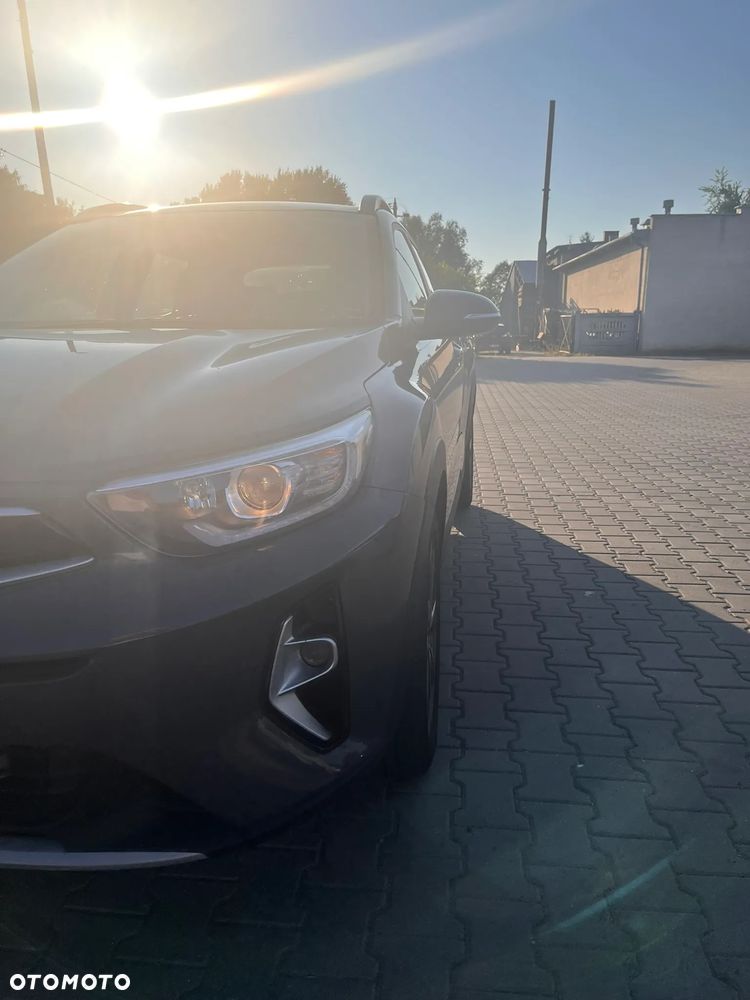 Kia Stonic 1.0 T-GDI L - 4