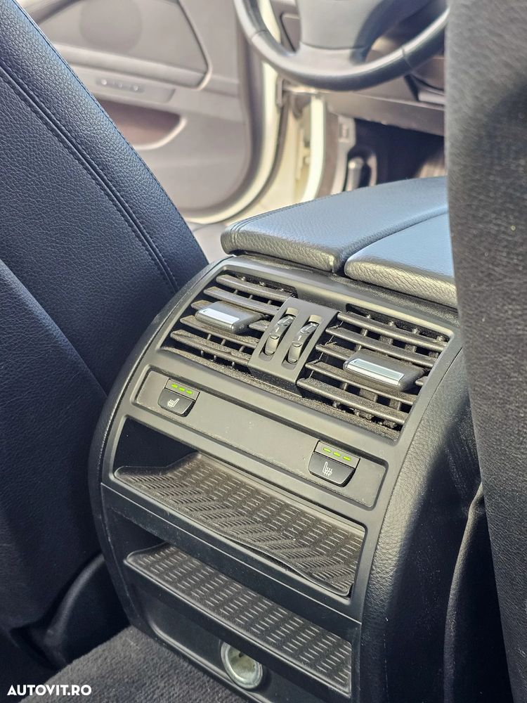 BMW Seria 5 520d Aut. Luxury Line - 23