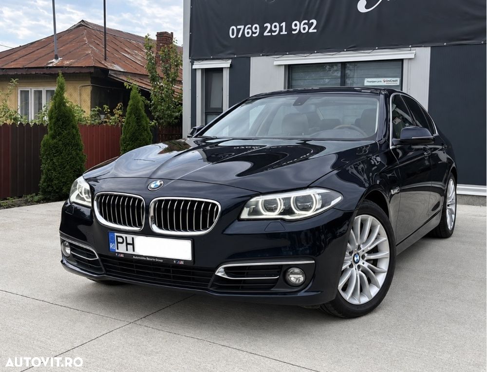 BMW Seria 5 525d xDrive AT - 2