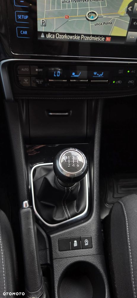 Toyota Auris 1.6 D-4D Design Edition - 31