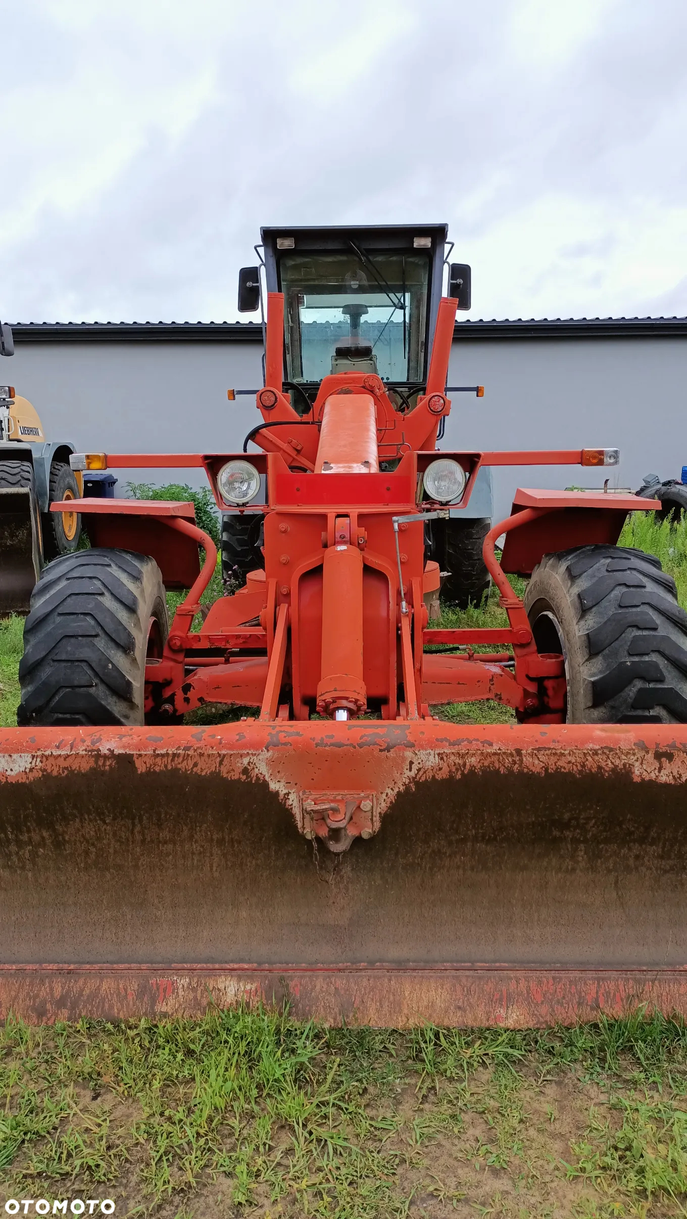 O&K F156 - 11