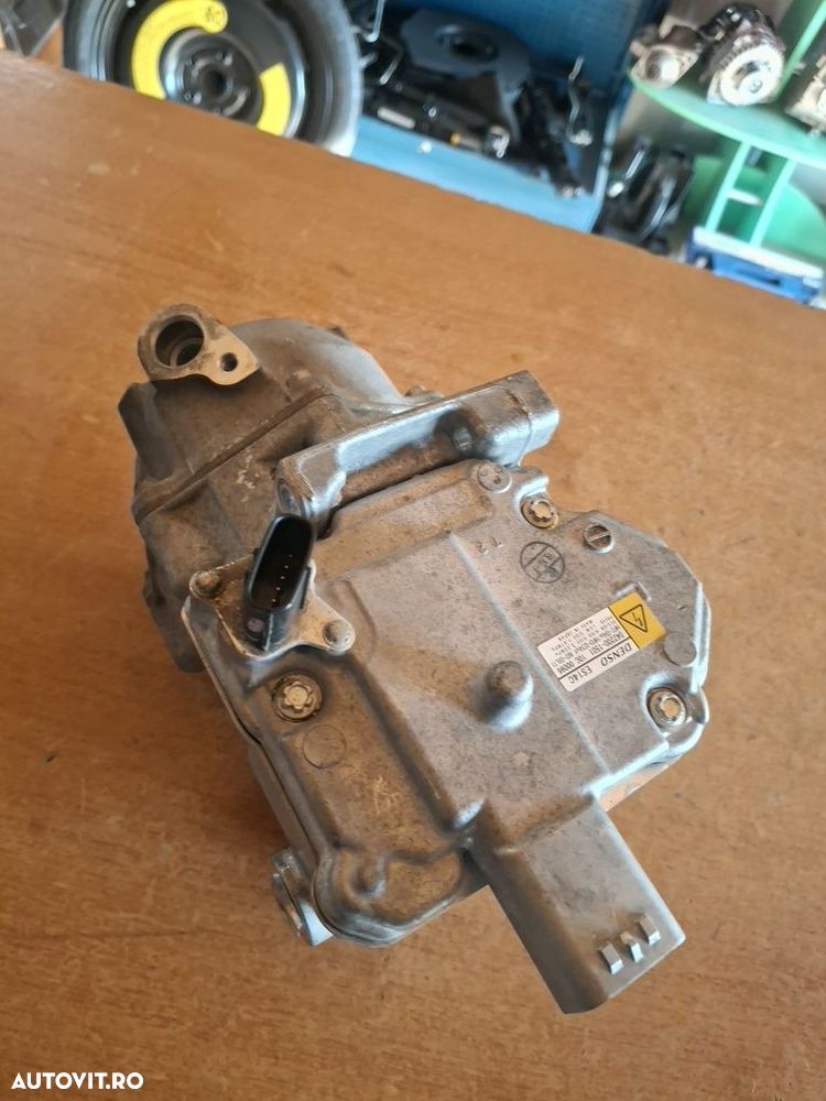 Compresor aer condiționat Toyota Yaris 1.5 Hybrid(31.000km) - 2