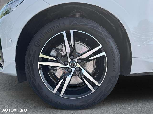 Volvo XC 60 - 6