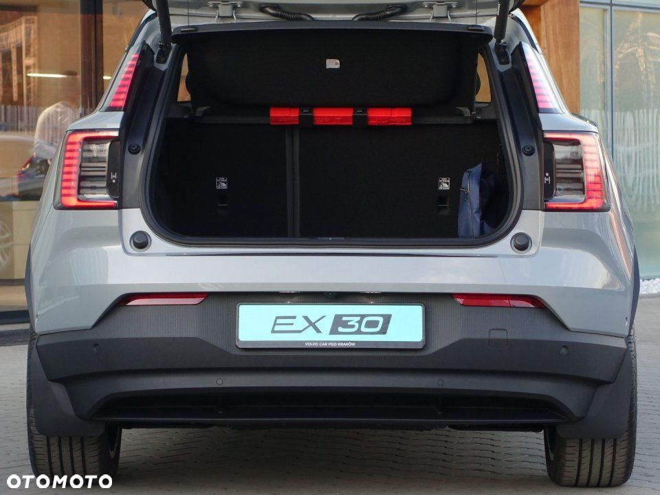 Volvo EX30 - 6
