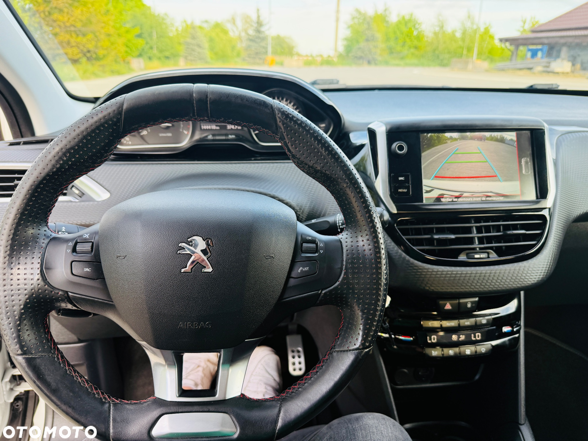 Peugeot 208 PureTech 110 Stop & Start Tech Edition - 10