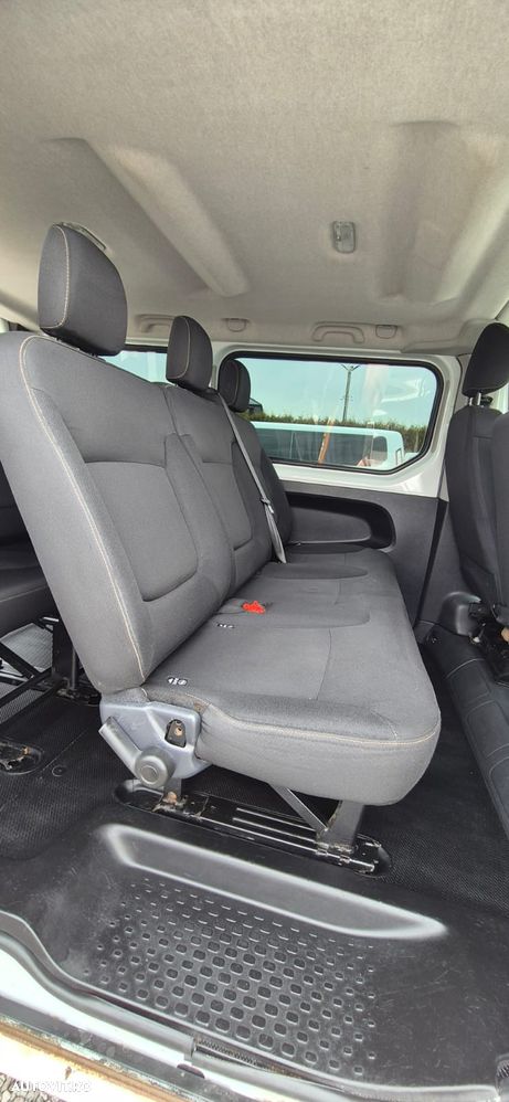 Renault Trafic Combi L1H1 8+1 Authentique - 6