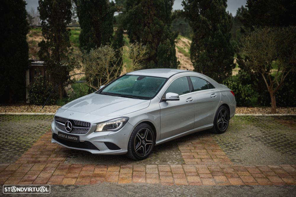 Mercedes-Benz CLA 220 CDI 7G-DCT Urban - 34
