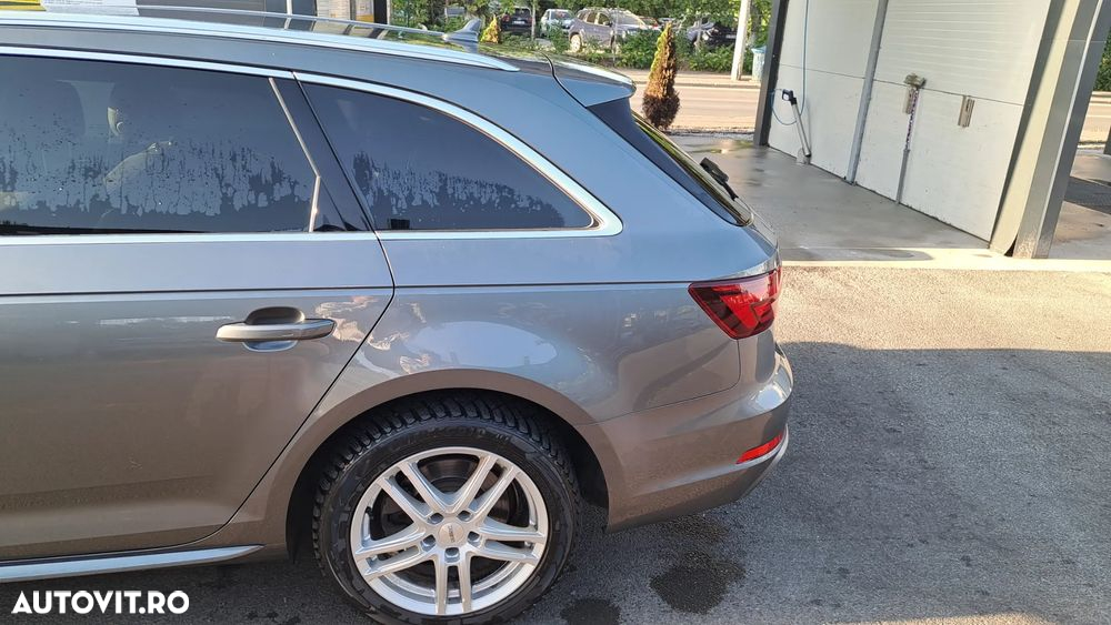 Audi A4 Avant 40 g-tron S tronic S line - 33
