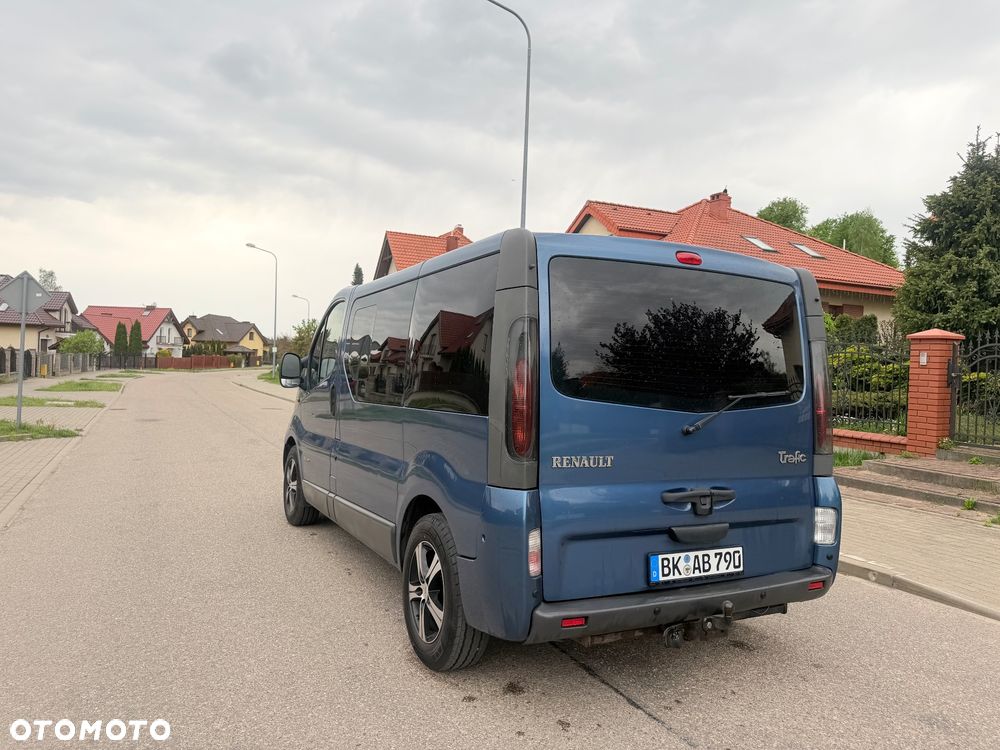 Renault Trafic - 21