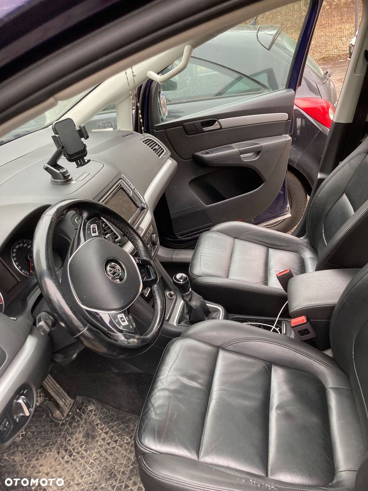 Volkswagen Sharan 2.0 TDI (BlueMotion Technology) Trendline - 22