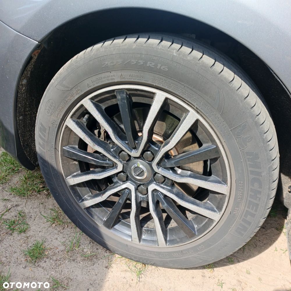Volvo V40 T3 Drive-E Momentum - 14