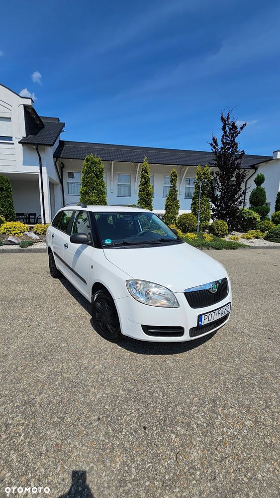 Skoda Fabia 1.2 HTP Ambiente - 7
