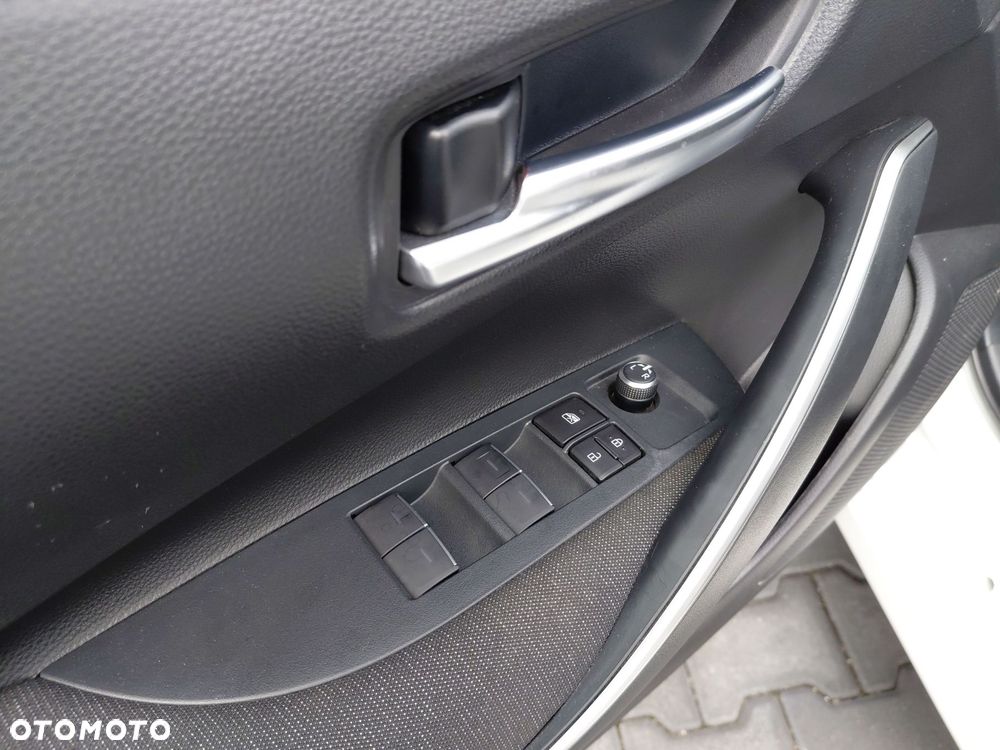 Toyota Corolla 1.8 Hybrid Comfort - 20