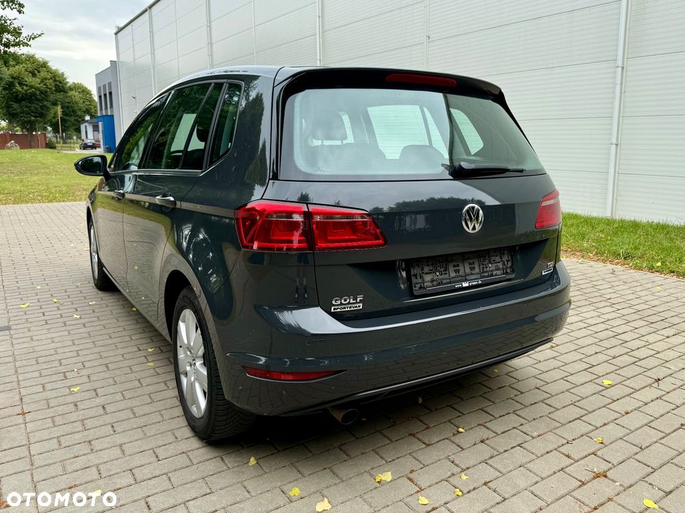 Volkswagen Golf Sportsvan - 15