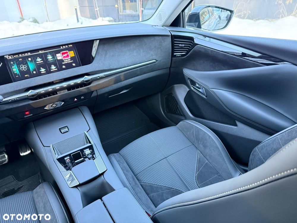 DS Automobiles DS 4 - 8