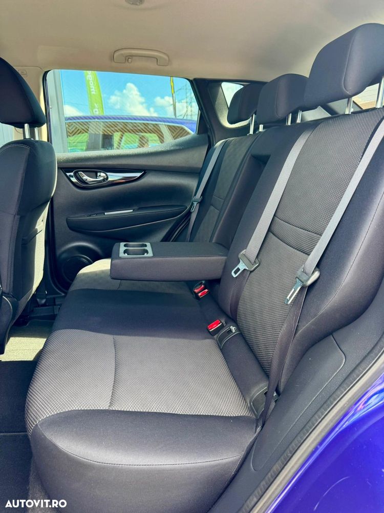 Nissan Qashqai 1.2 DIG-T N-Connecta - 10
