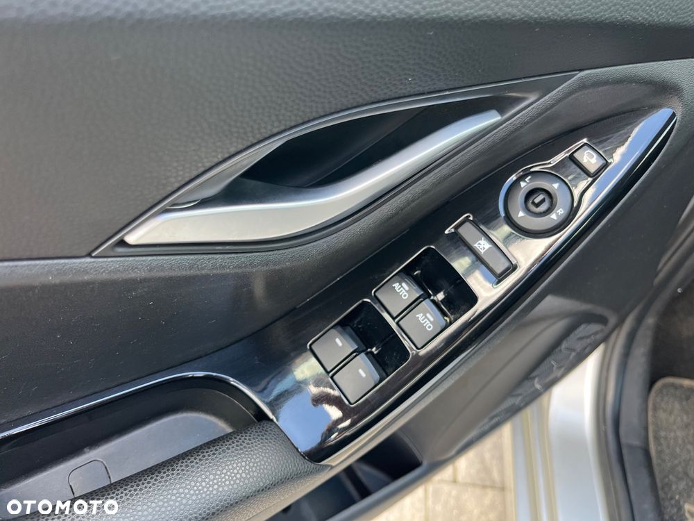 Hyundai ix20 1.6 Premium - 10