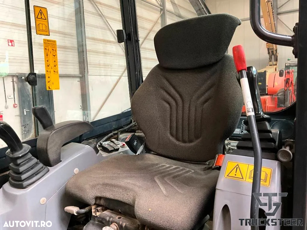 Kubota KX 030-4 - 6