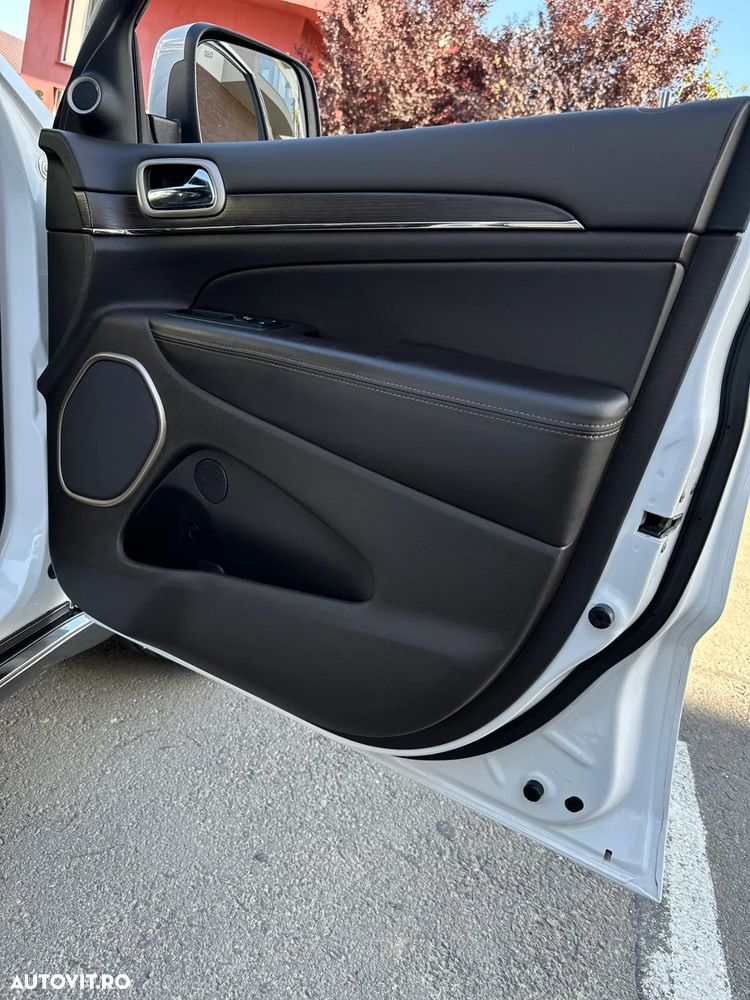 Jeep Grand Cherokee 3.0 TD AT Summit - 16