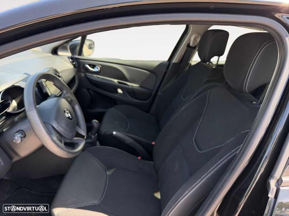 Renault Clio Sport Tourer - 9