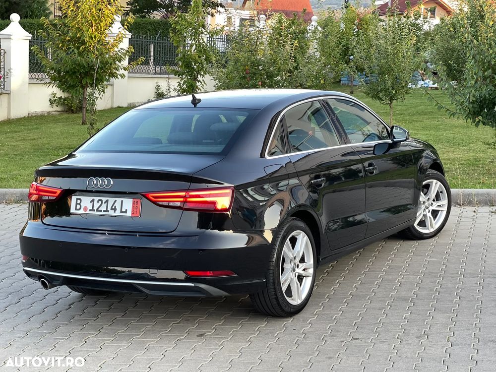 Audi A3 1.6 TDI Sportback S tronic sport - 3