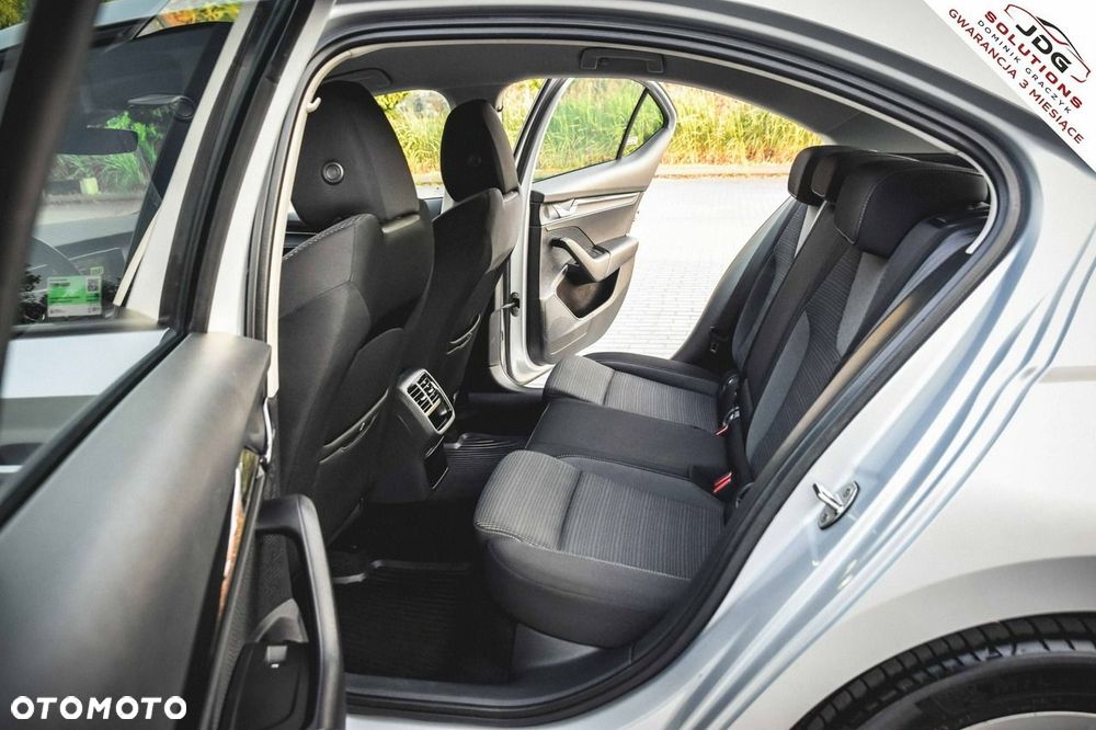 Skoda Octavia 1.5 TSI ACT Ambition - 35
