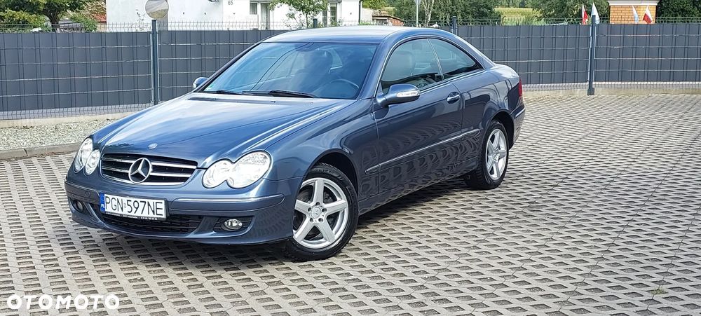Mercedes-Benz CLK - 19
