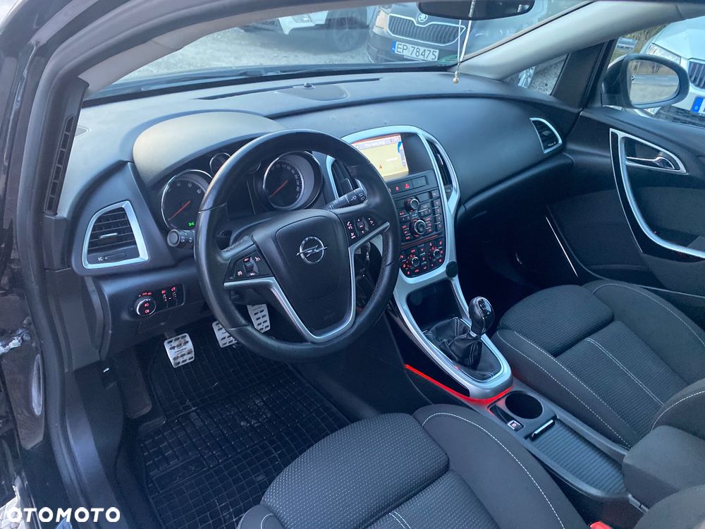 Opel Astra 1.4 Turbo Cosmo - 18