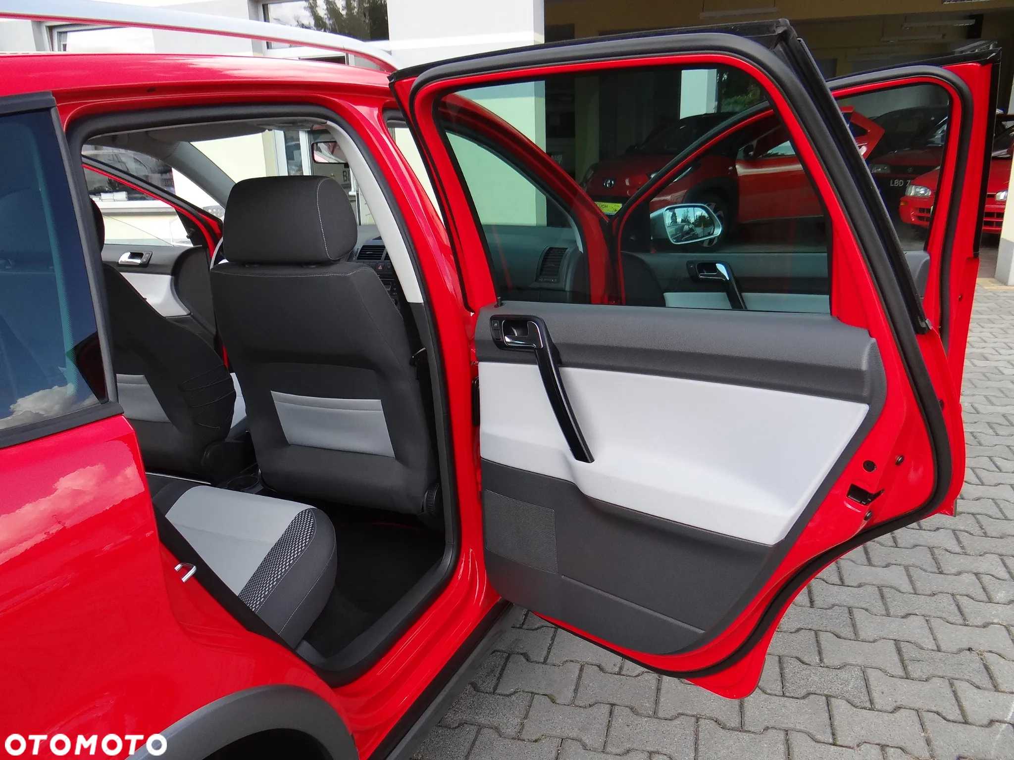 Volkswagen Polo 1.4 CrossPolo - 34