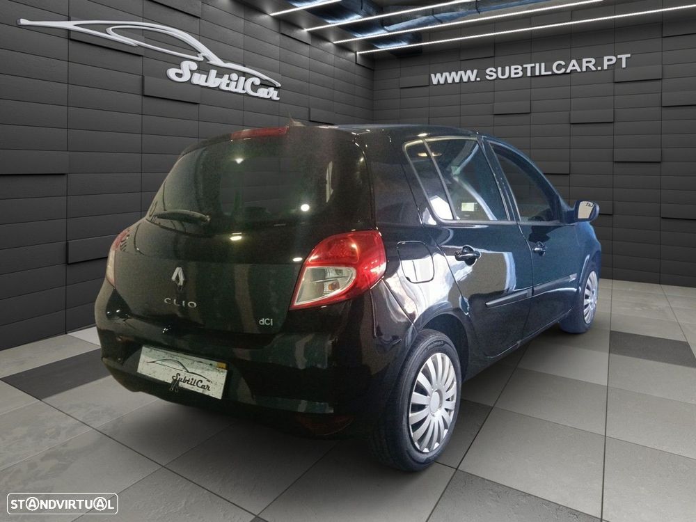 Renault Clio 1.5 dCi Dynamique S - 3