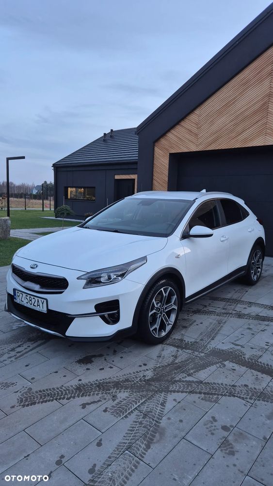 Kia XCeed 1.5 T-GDI M - 1