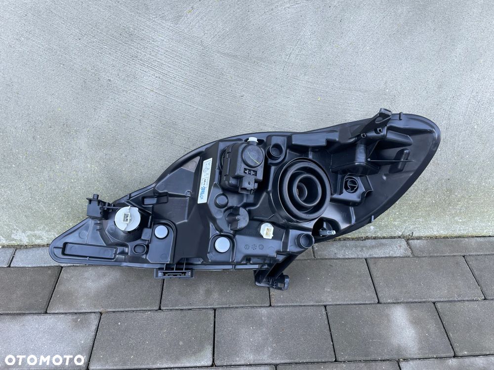 LAMPA PRZEDNIA PRAWA PEUGEOT 107  2005-2012 - NOWA - 2