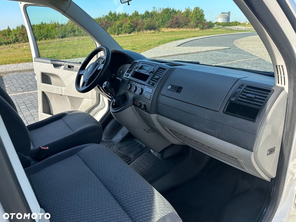 Volkswagen Transporter T5 TDI L2H1 - 6