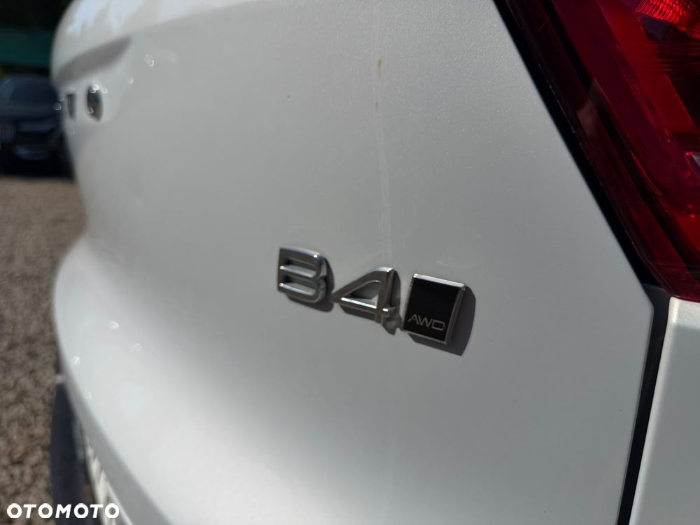 Volvo XC 40 B4 B AWD Geartronic Inscription - 18